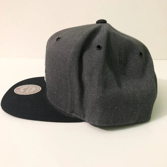 Brooklyn  Nets Mitchell and Ness Snapback NBA Basketball Hat - Picture 5 of 16